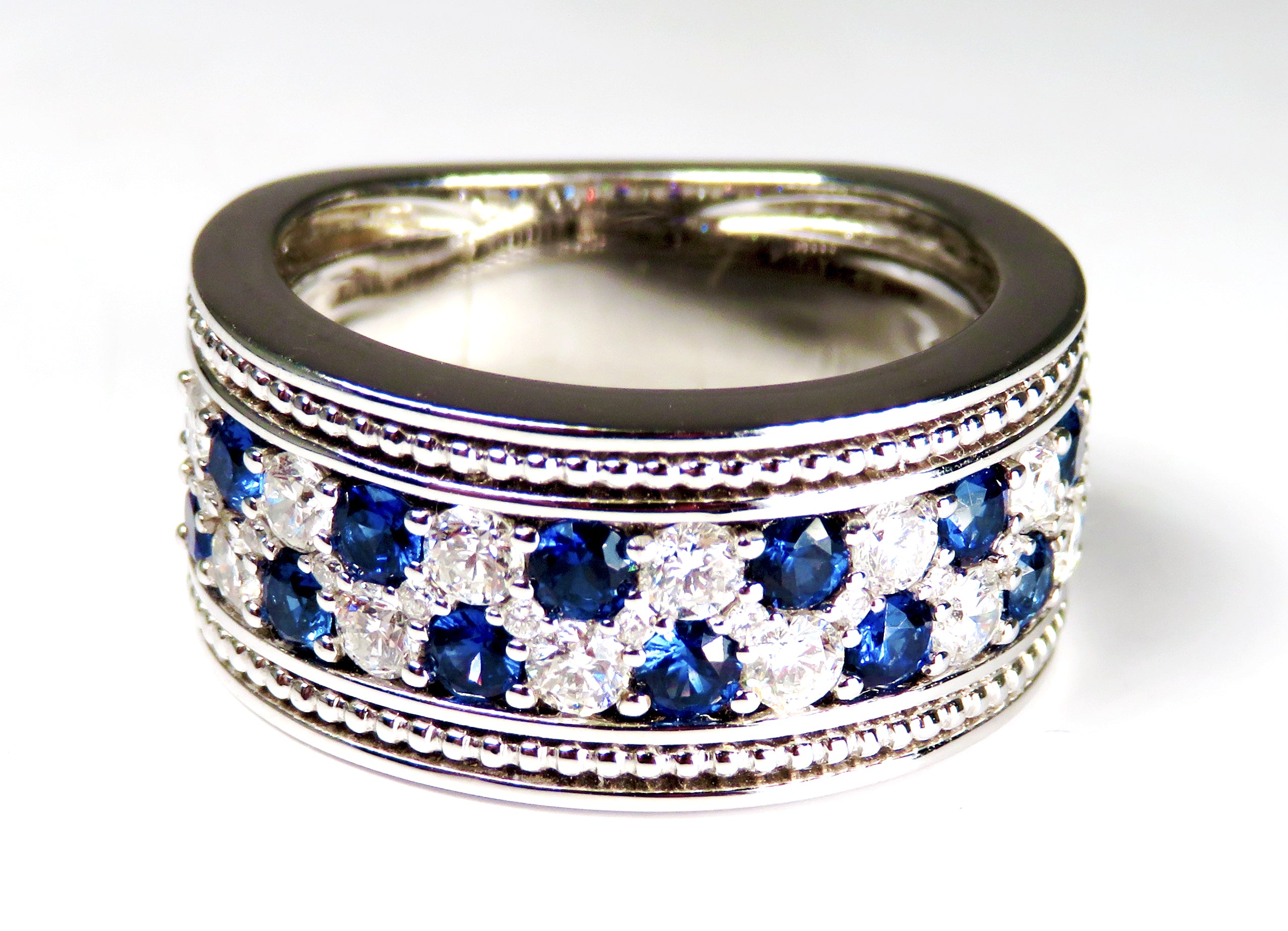 18kt wg Spark Band
Sapp 0.75c