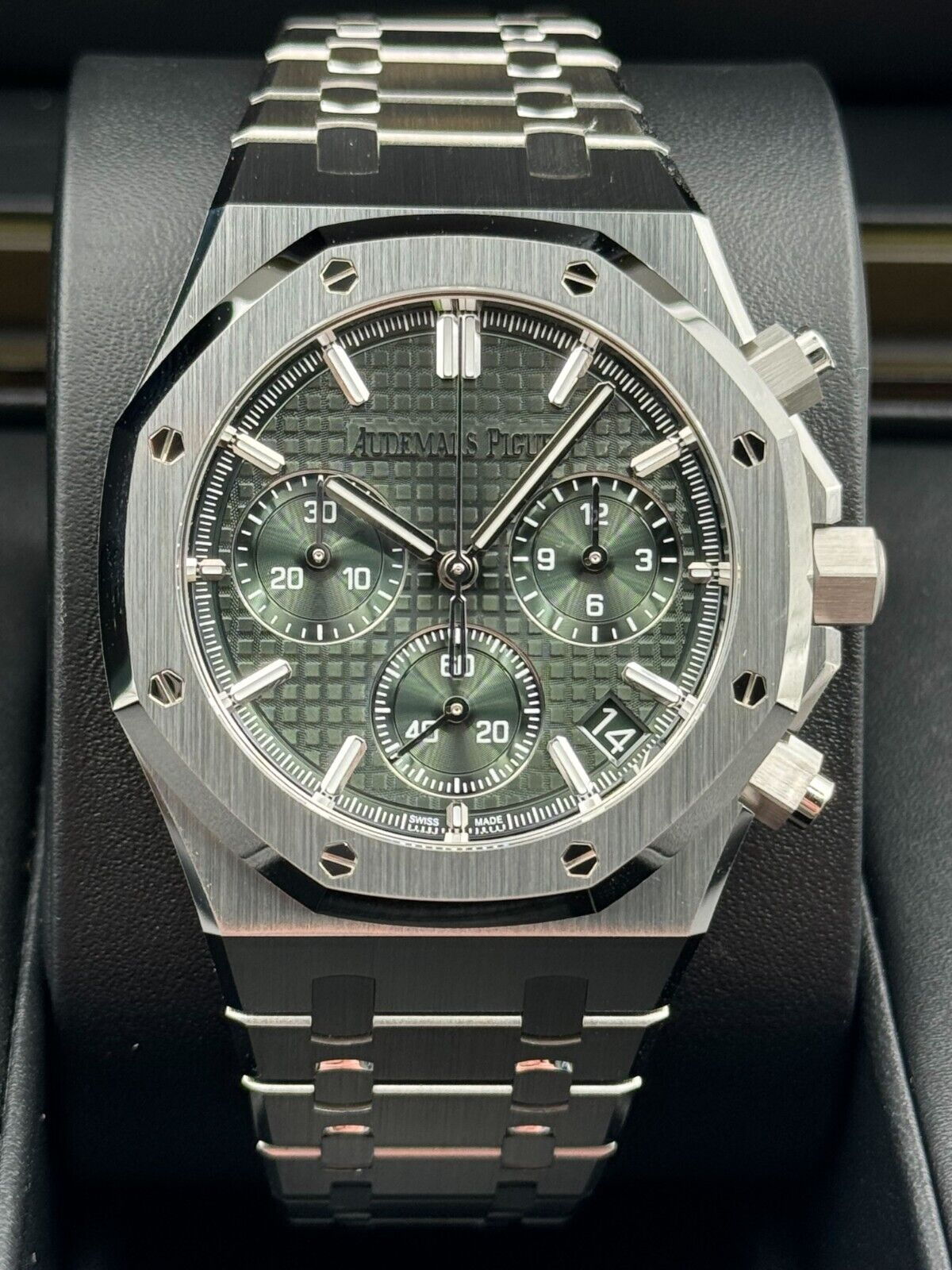 Audemars Piguet Royal Oak Chronograph 26240ST