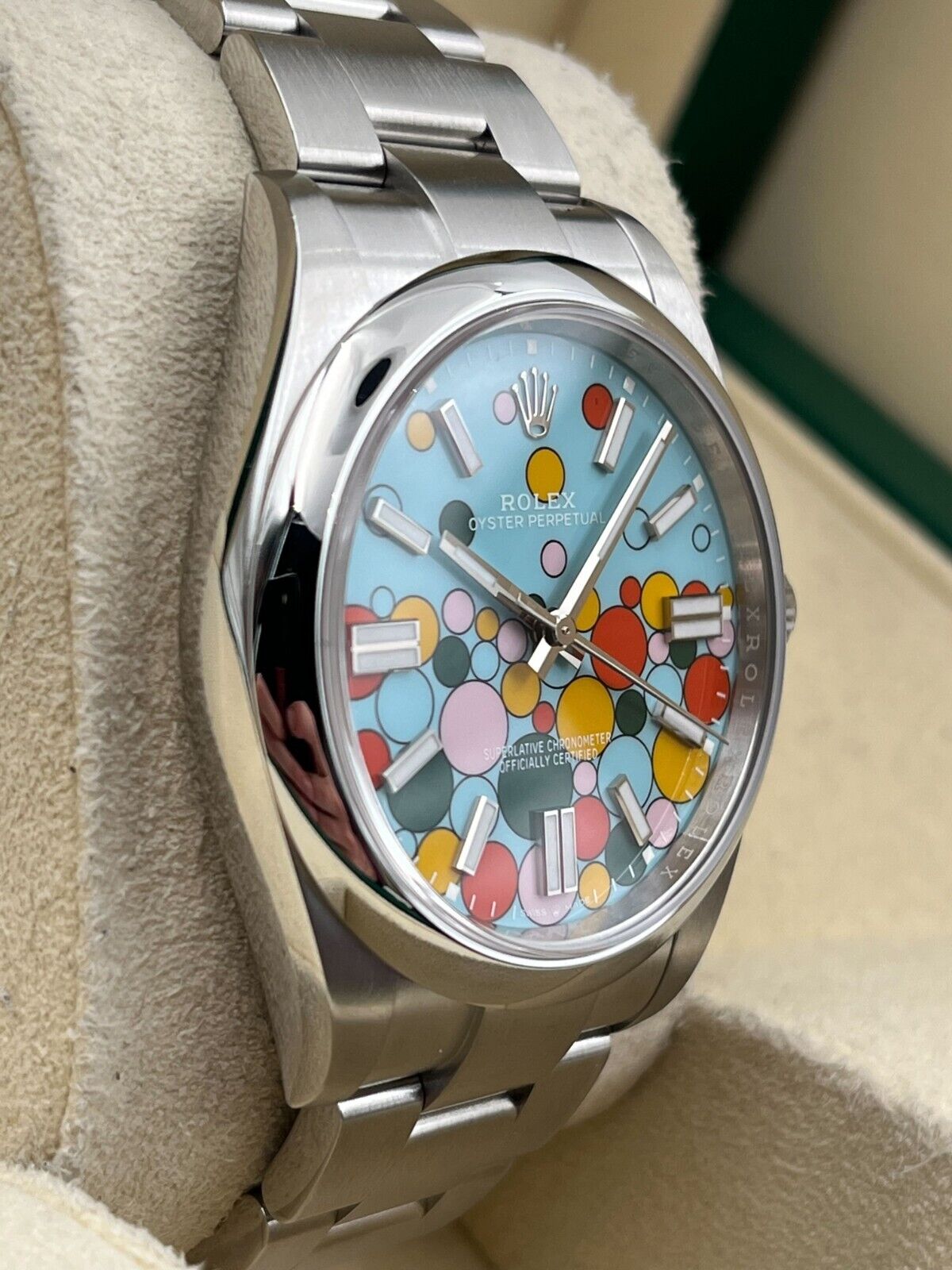 Rolex Oyster Perpetual 124300