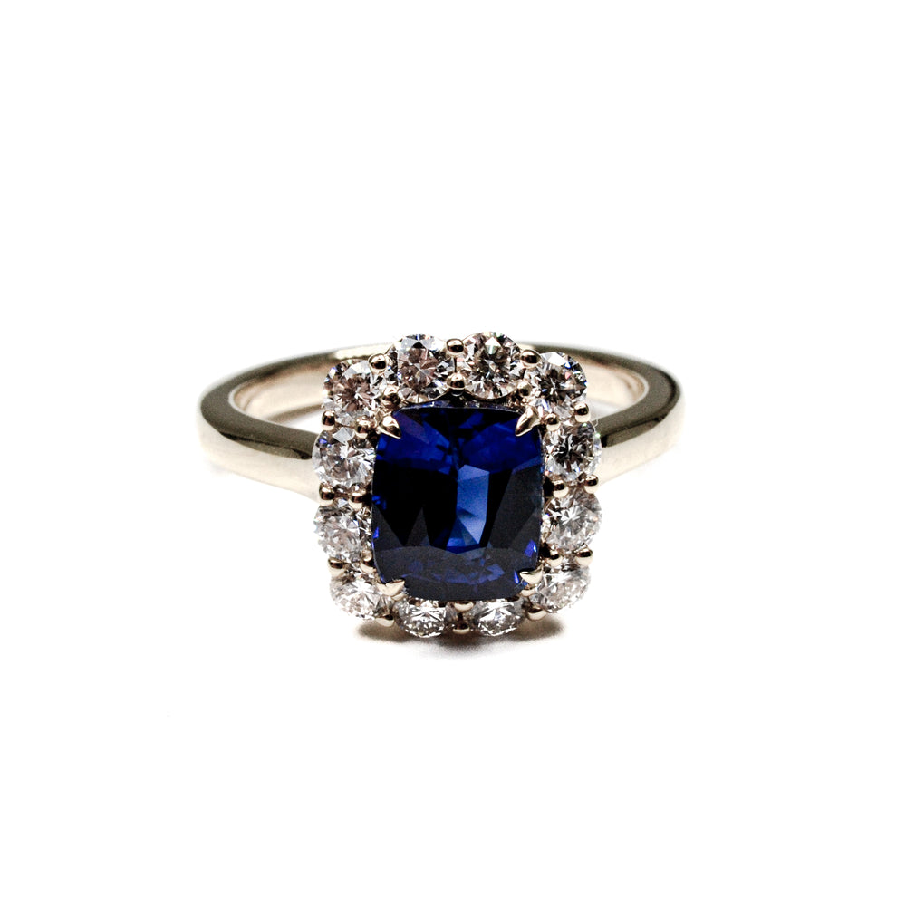 18K Yellow Gold GIA Certified Sapphire & Diamond Halo Ring – 3.28 Carats