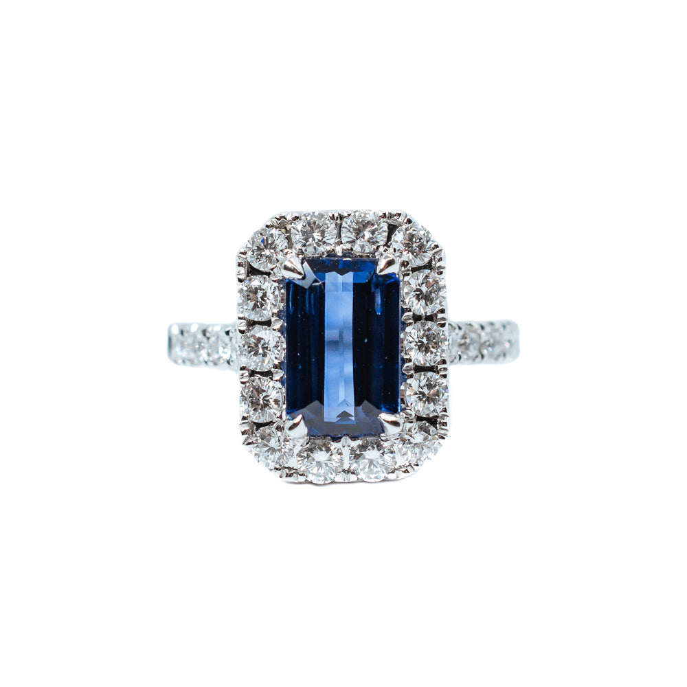Platinum Sapphire & Diamond Halo Ring 2.52ct Sapphire GIA