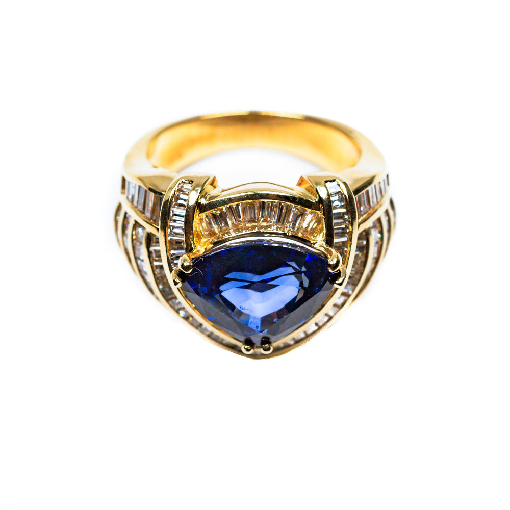 18K Yellow Gold AGL Certified Blue Sapphire & Diamond Ring – 8.68 Carats
