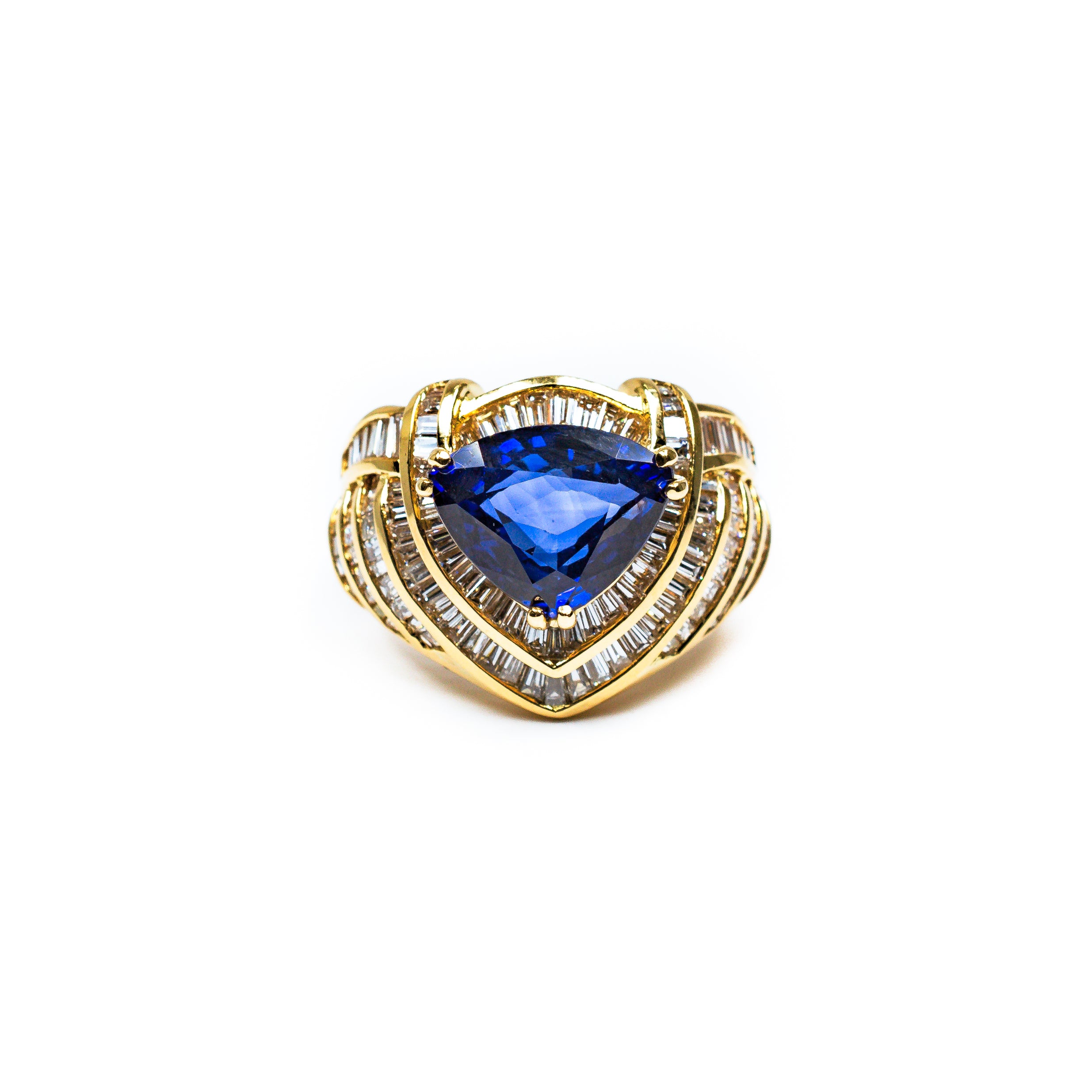 18K Yellow Gold AGL Certified Blue Sapphire & Diamond Ring – 8.68 Carats