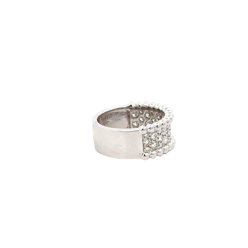 18kt wg Diamond Band 
37=1.03