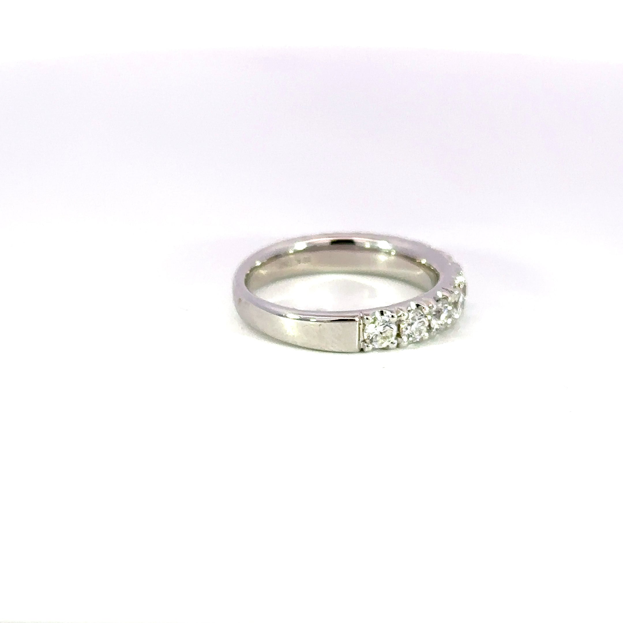 18K White Gold Diamond Band 1.47 Carat 11 Stone Ring