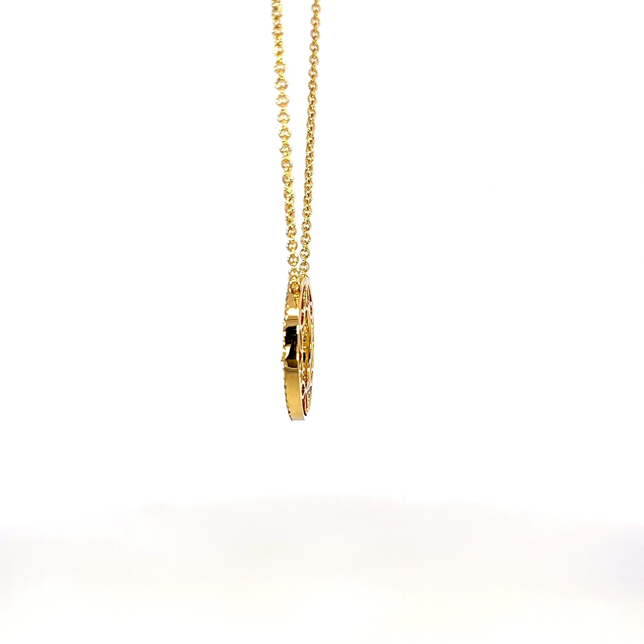18K Gold Pavé Diamond Circle Pendant Necklace