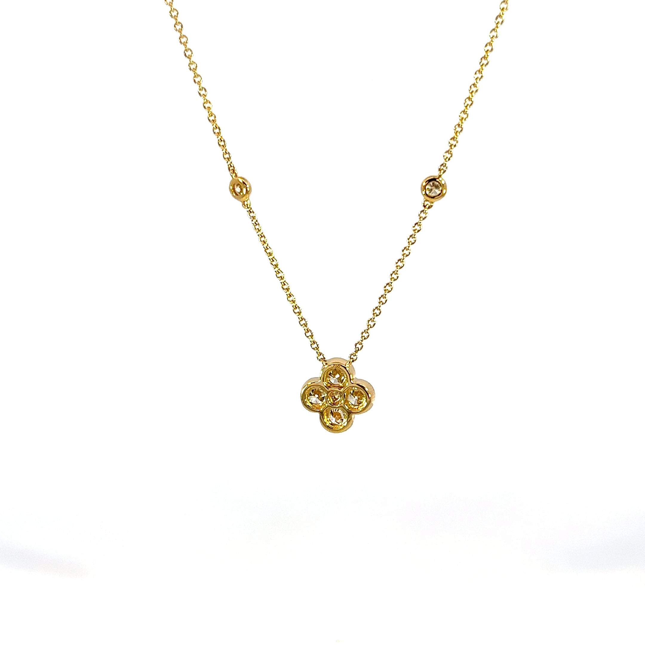 18K Yellow Gold Diamond Flower Necklace 1.45 Carat 18 Inch Chain
