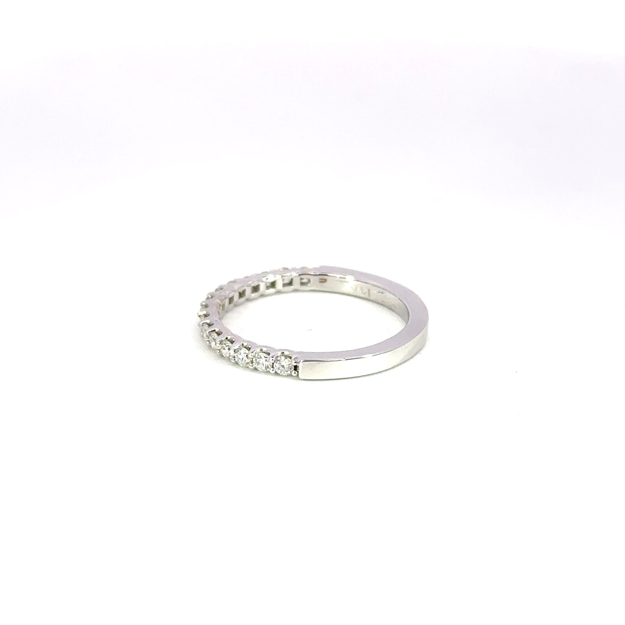14K White Gold Diamond Wedding Band