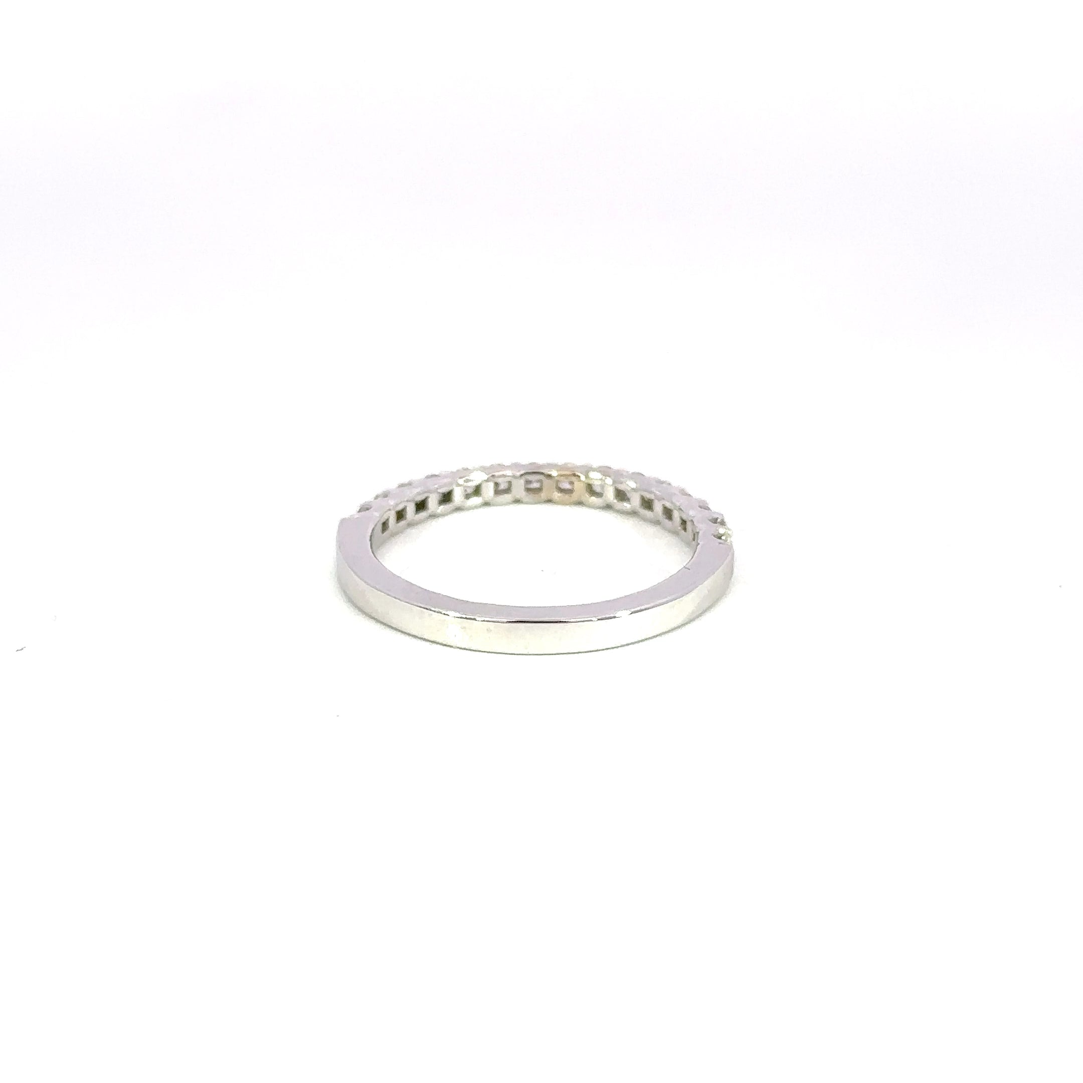14K White Gold Diamond Wedding Band