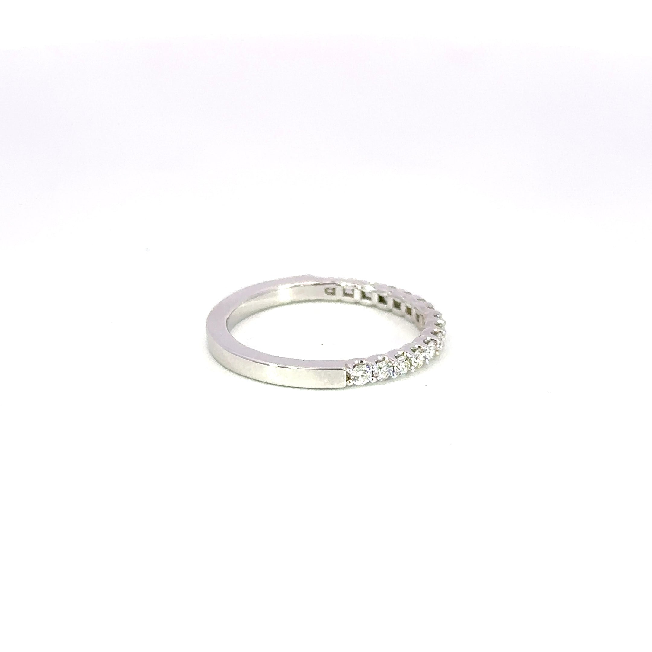 14K White Gold Diamond Wedding Band