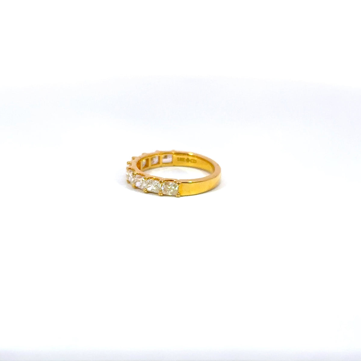 18K Yellow Gold Radiant Diamond Wedding Band 1.76 Carat