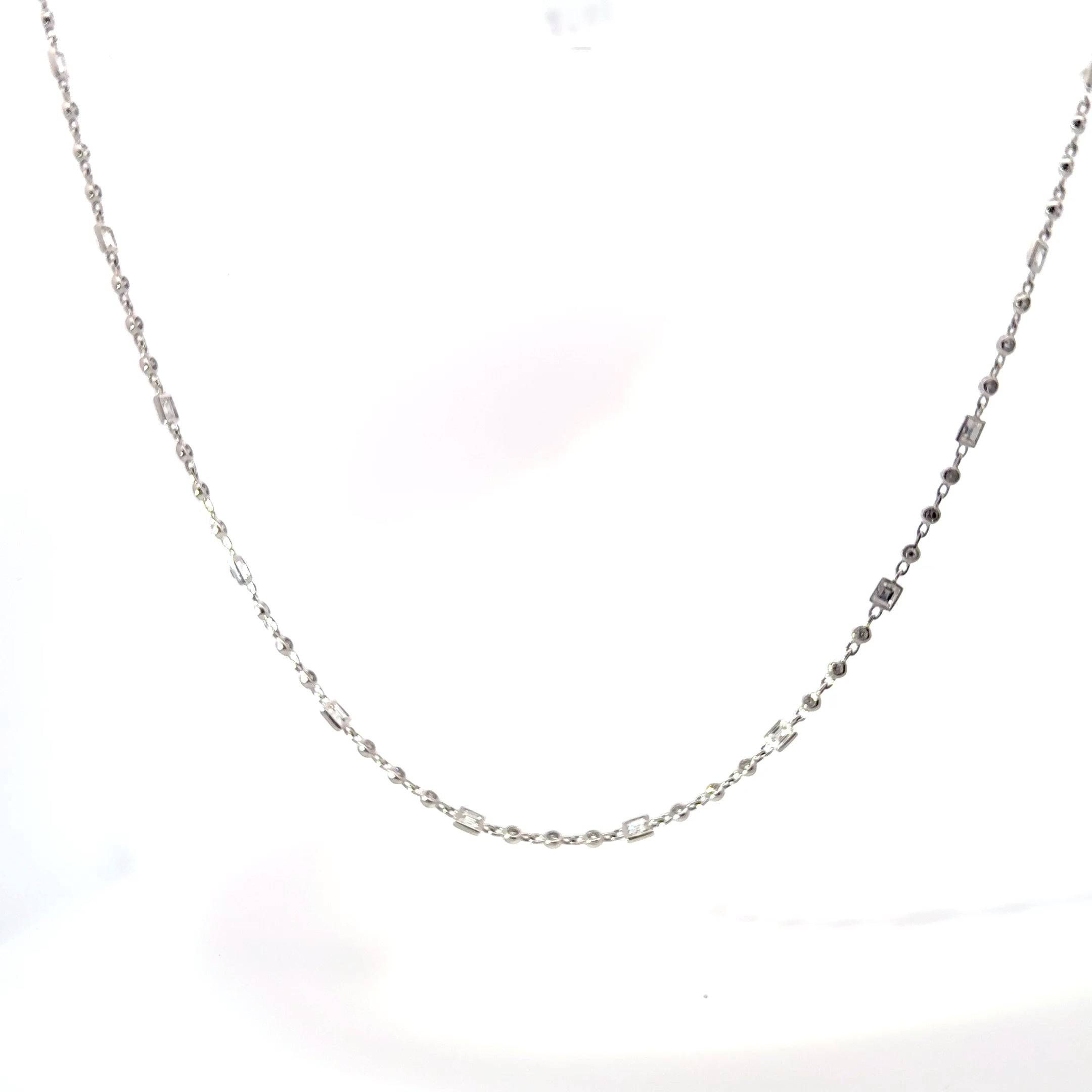 18k White Gold Diamond Necklac