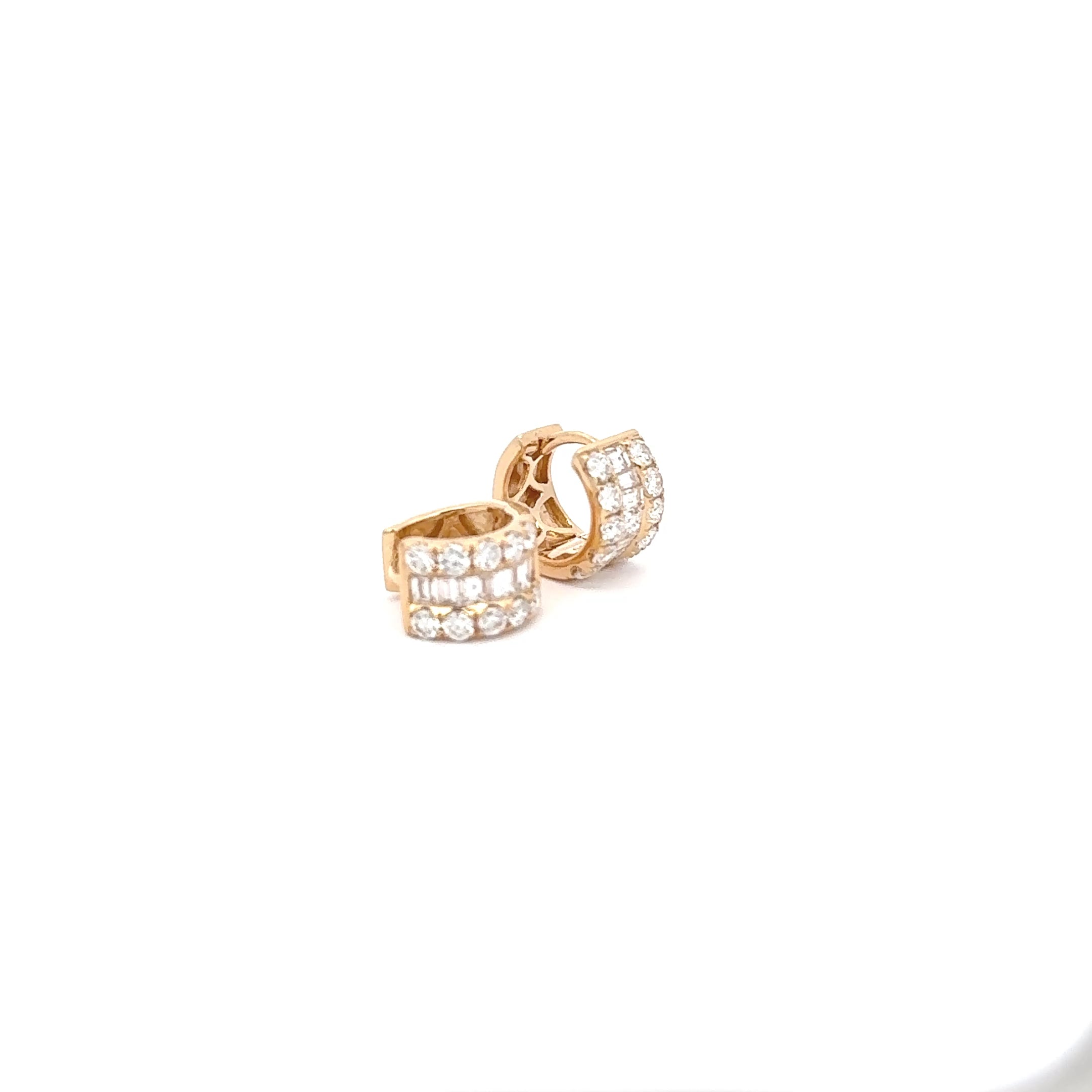 18K Yellow Gold Diamond Huggie Earrings Round & Baguette