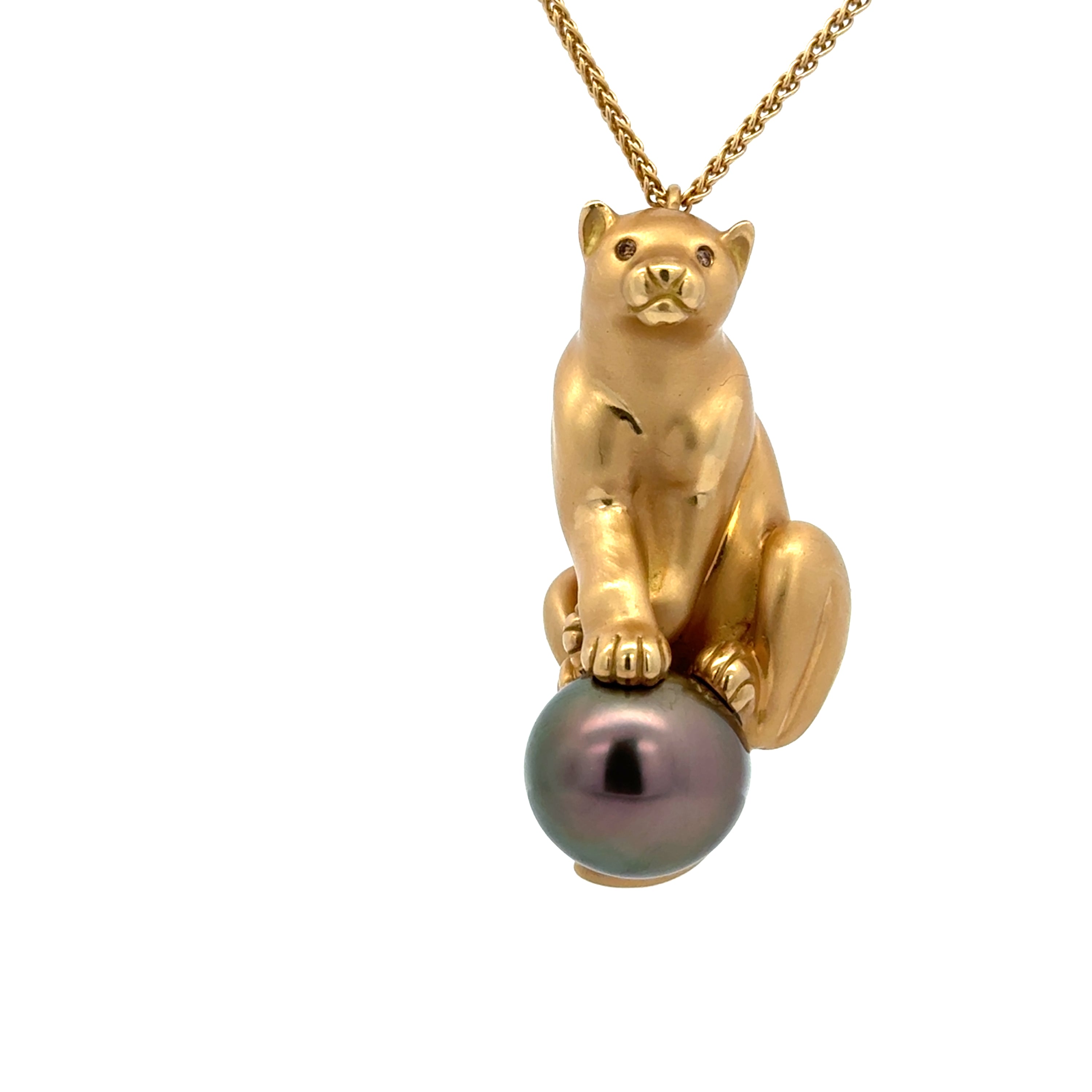 -E- 18kt yg Panther on Black P