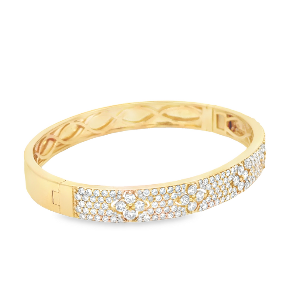 18K Yellow Gold Floral Diamond Bangle Bracelet