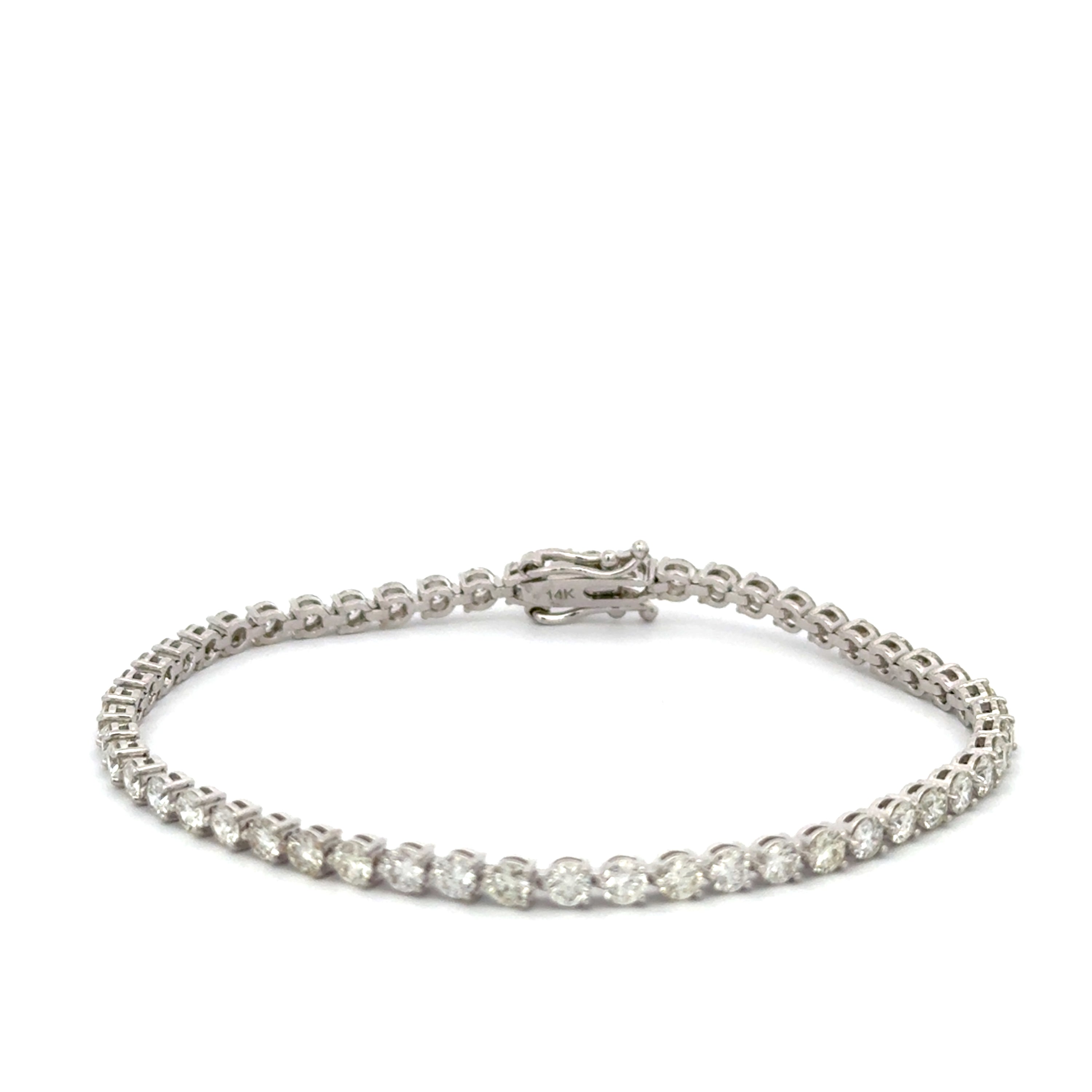 14K White Gold Round Brilliant Diamond Tennis Bracelet – 4.70 CTW, 7"