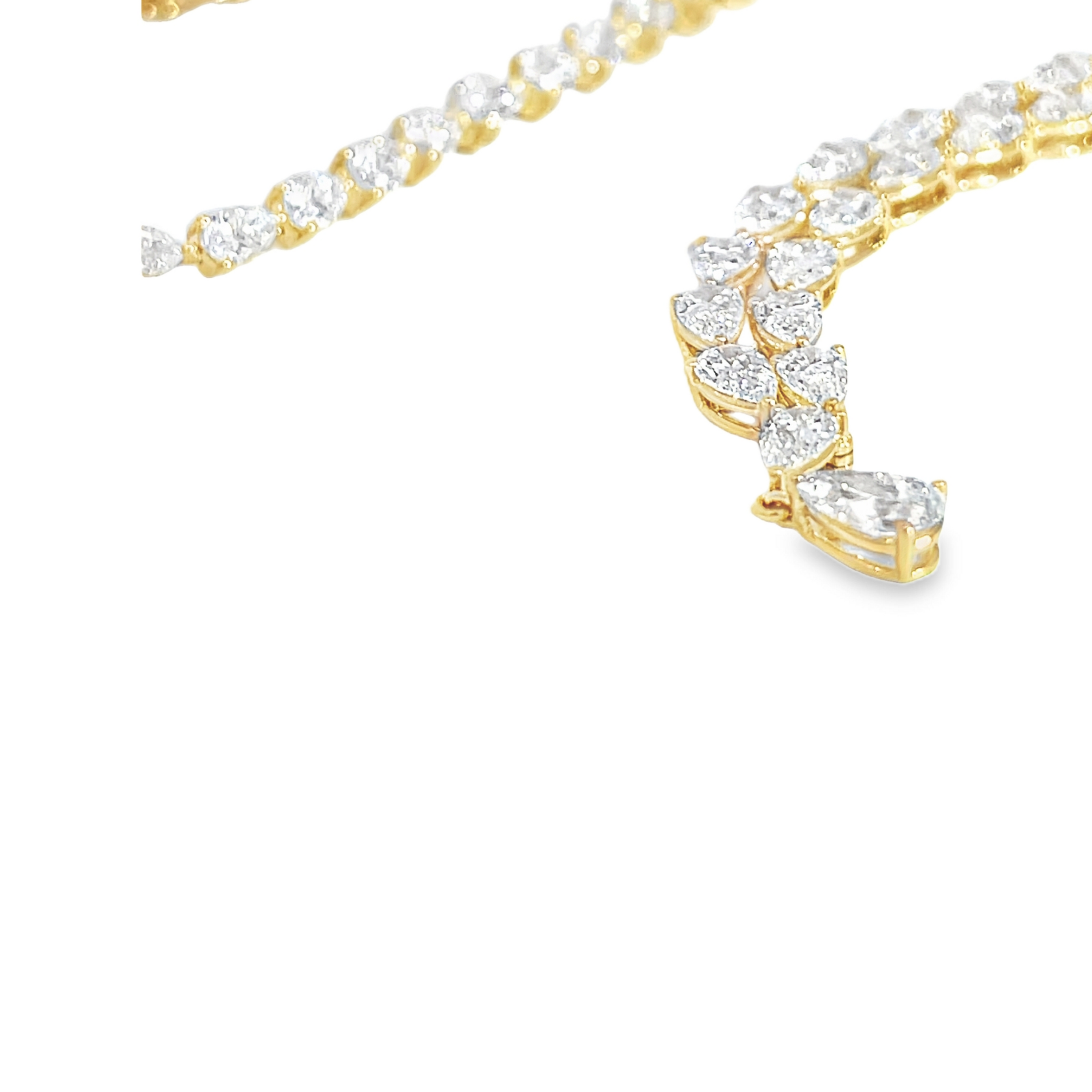 18K Yellow Gold Pear Shape Diamond Necklace 18.35 Carat
