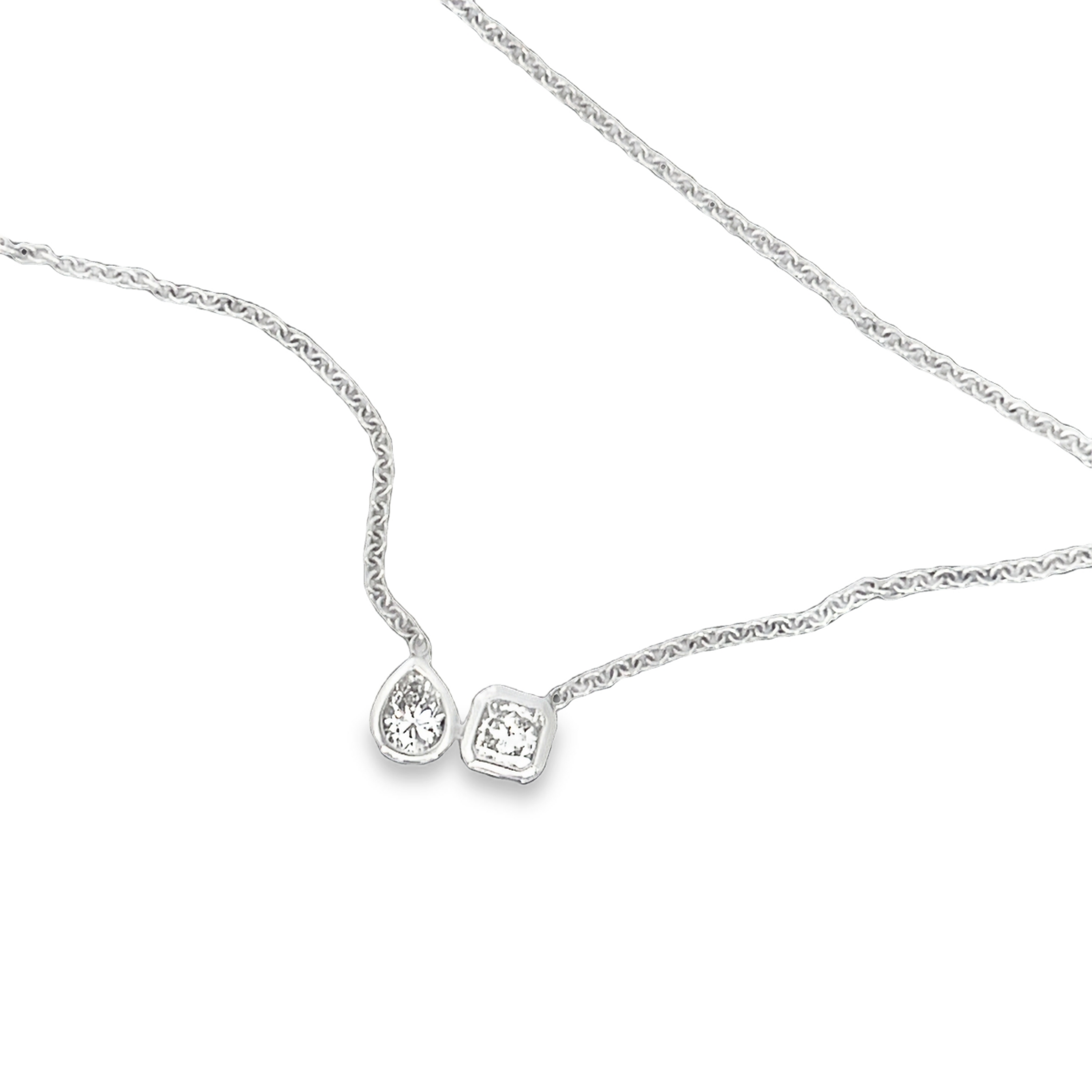 18K White Gold Fancy Diamond Necklace Pear & Radiant VS