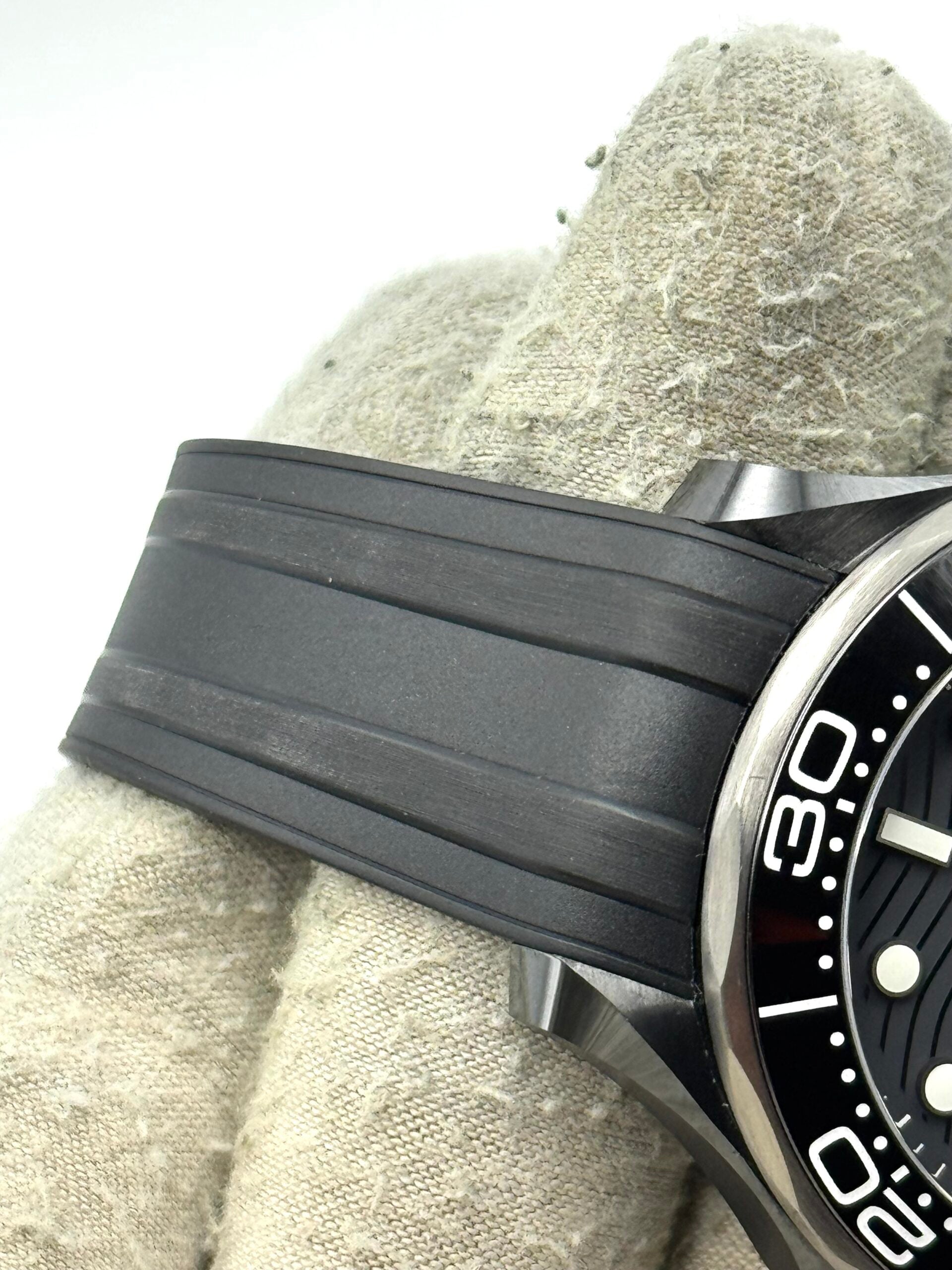 Omega Seamaster 300M 210.92.44.20.01.001