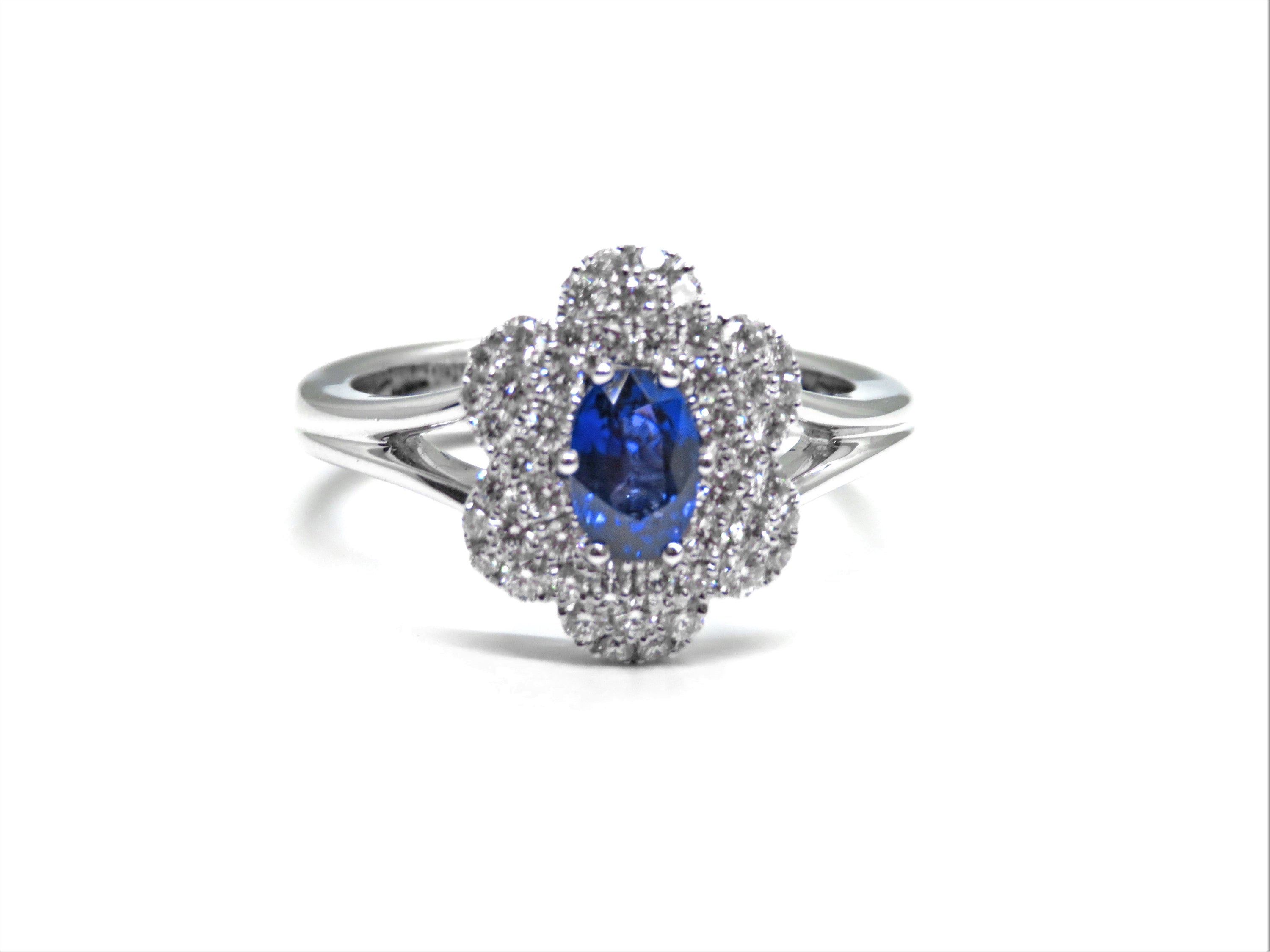 18K White Gold Oval Blue Sapphire & Diamond Flower Halo Ring
