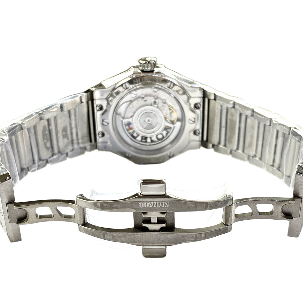 Classic Fusion 40mm Orlinski Titanium 550.NS.1800.NS.ORL22