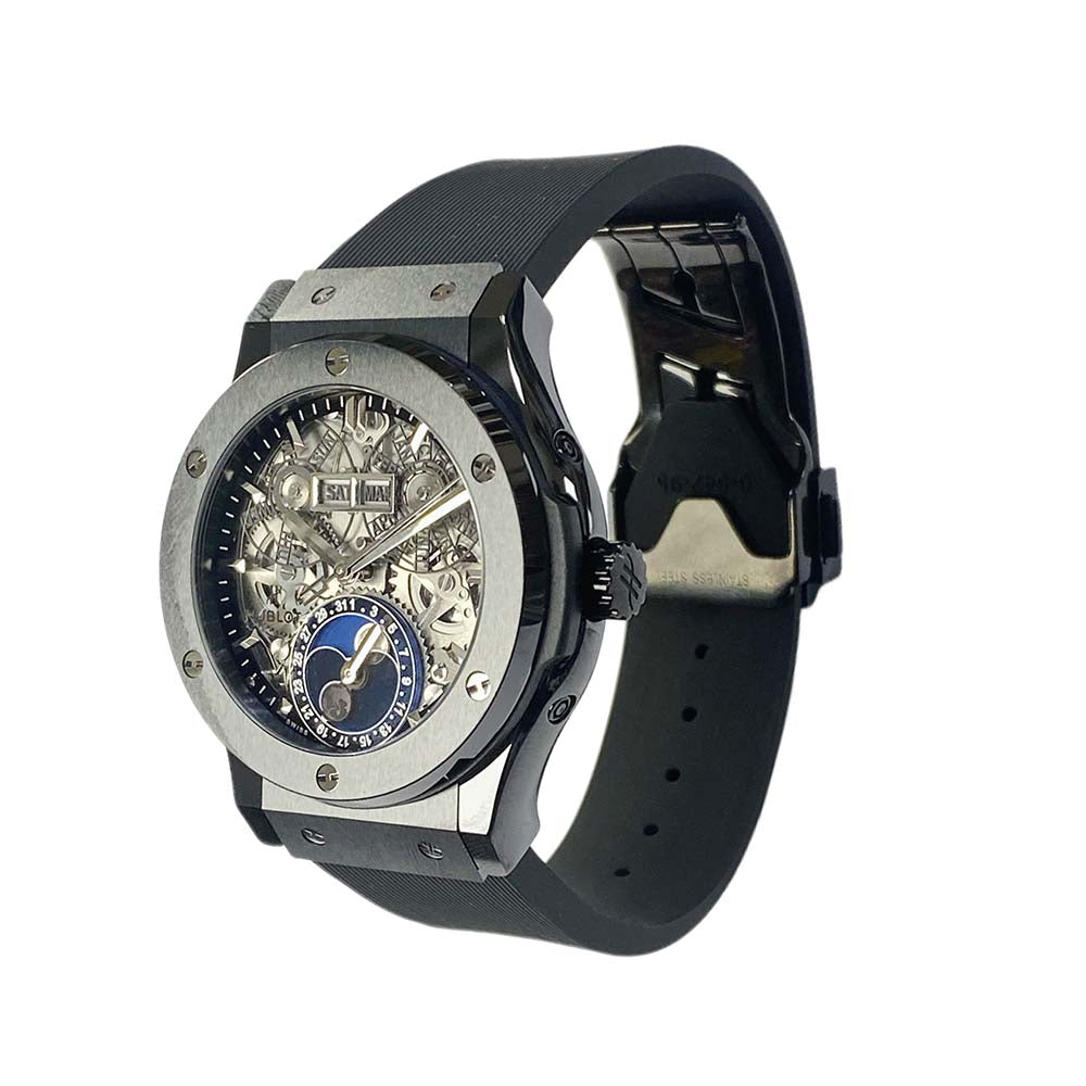 Classic Fusion 42mm Aerofusion Moonphase Black Magic 547.CX.0170.RX