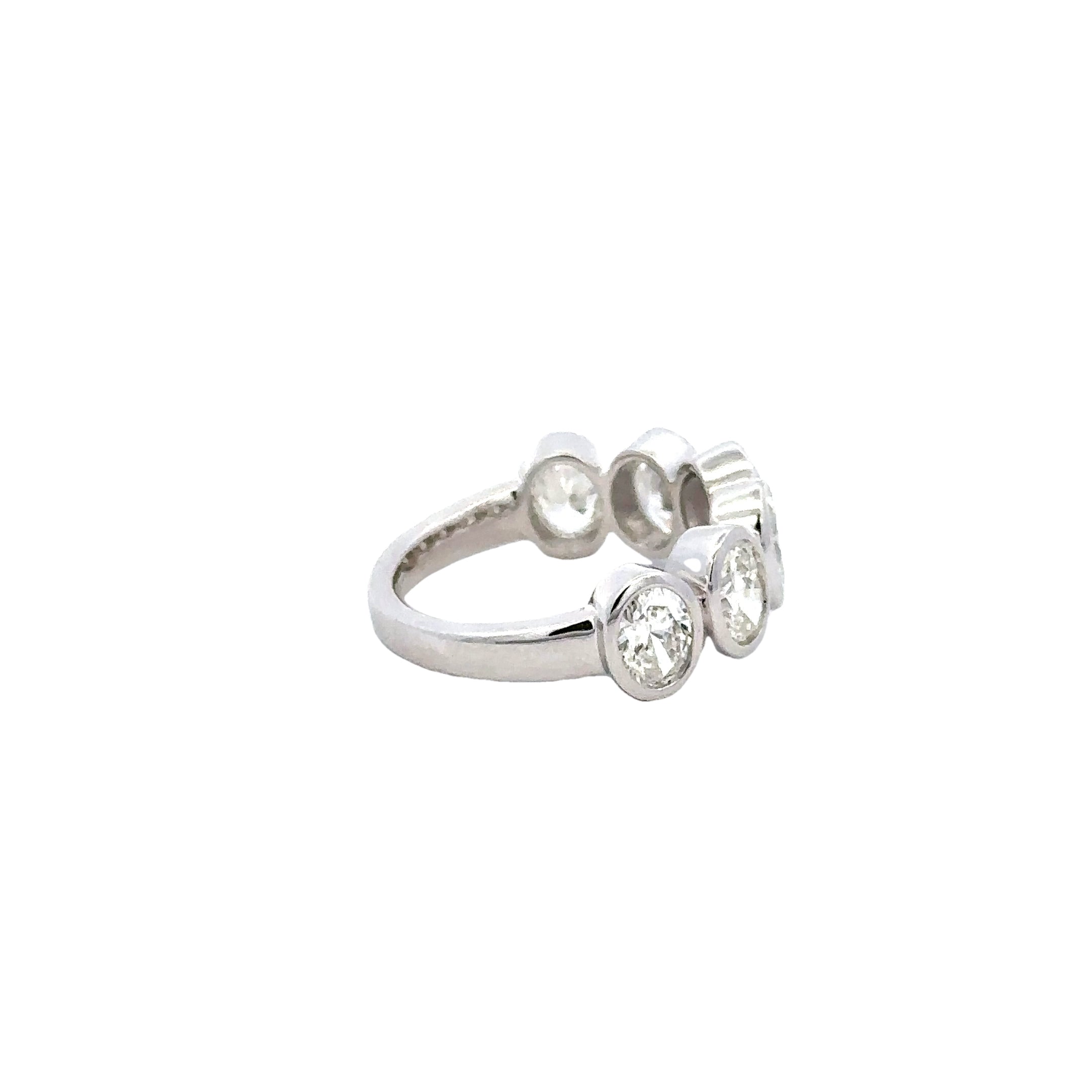 18kt White Gold Oval Bezel Set Diamond Ring