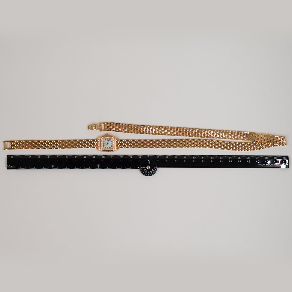 Panthère de Cartier 20mm x 25mm Rose Gold Diamond-set Bezel and Crown Rose Gold Triple Loop Bracelet Quartz WJPN0013