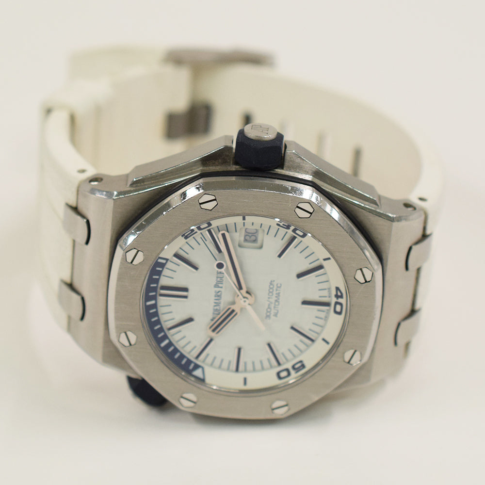 Royal Oak Offshore 42mm Stainless Steel 15710ST.OO.A010CA.01