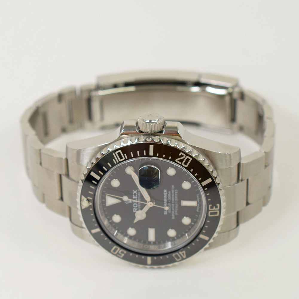 Submariner Date 40mm Black Bezel Steel 116610LN