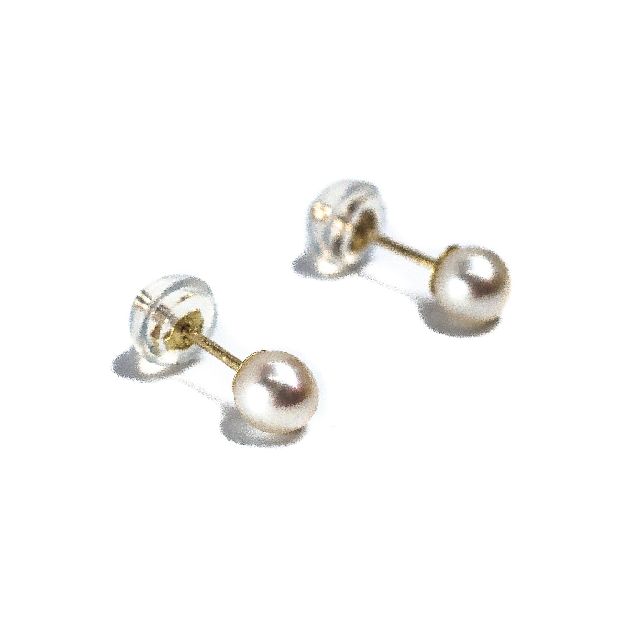 14K Yellow Gold Cultured Pearl Stud Earrings 4.5mm