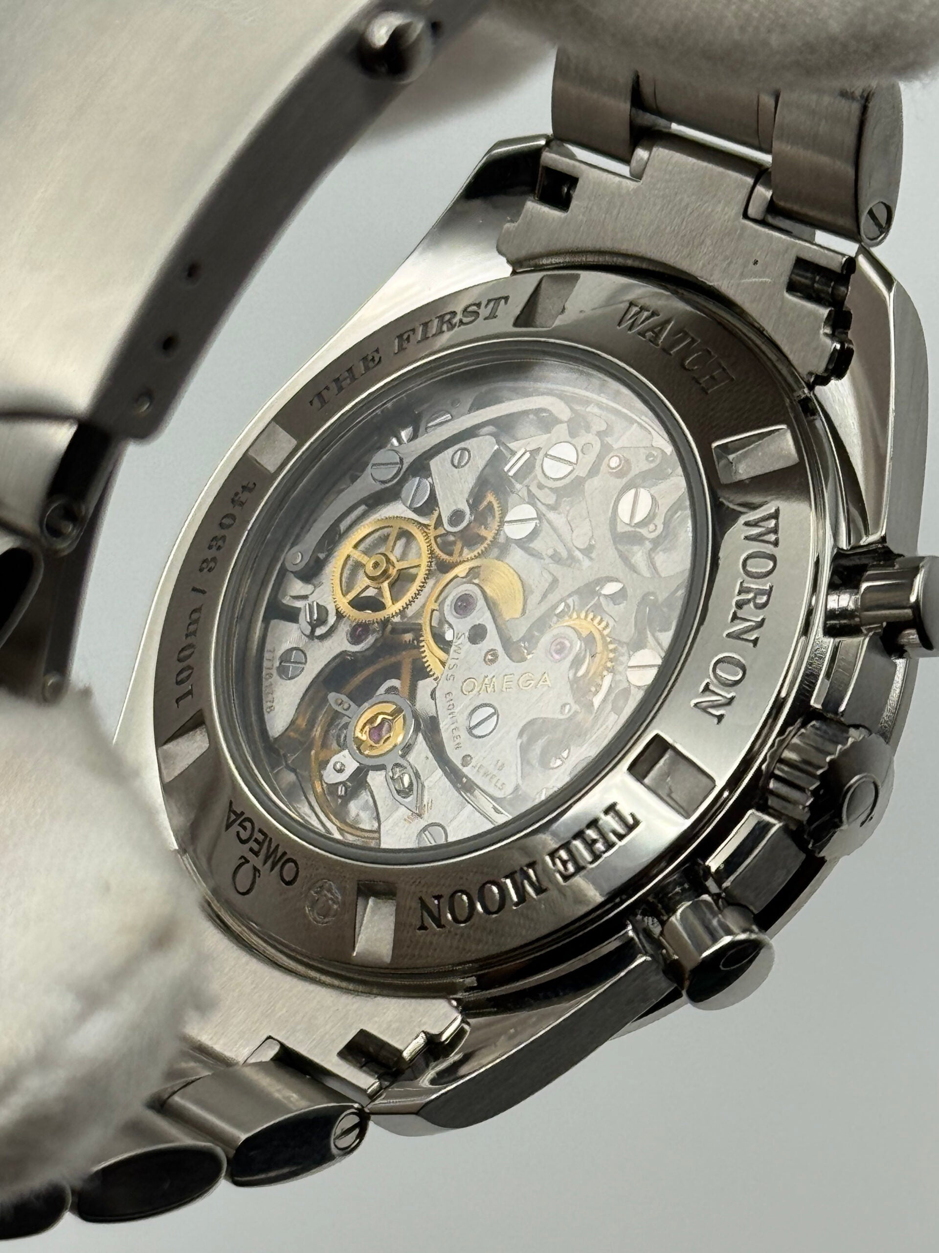 Omega Speedmaster Moonphase 311.30.44.32.01.001