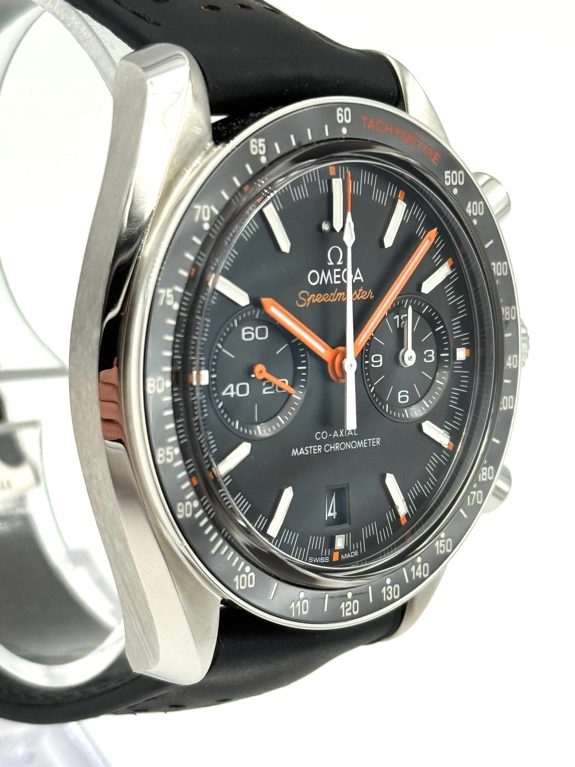 Omega Speedmaster Racing 329.32.44.51.01.001