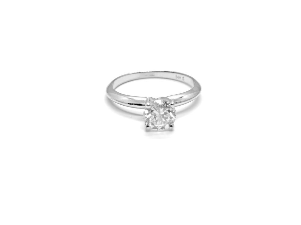 14kt White Gold Solitaire Engagement Ring – 0.82ct GIA Certified