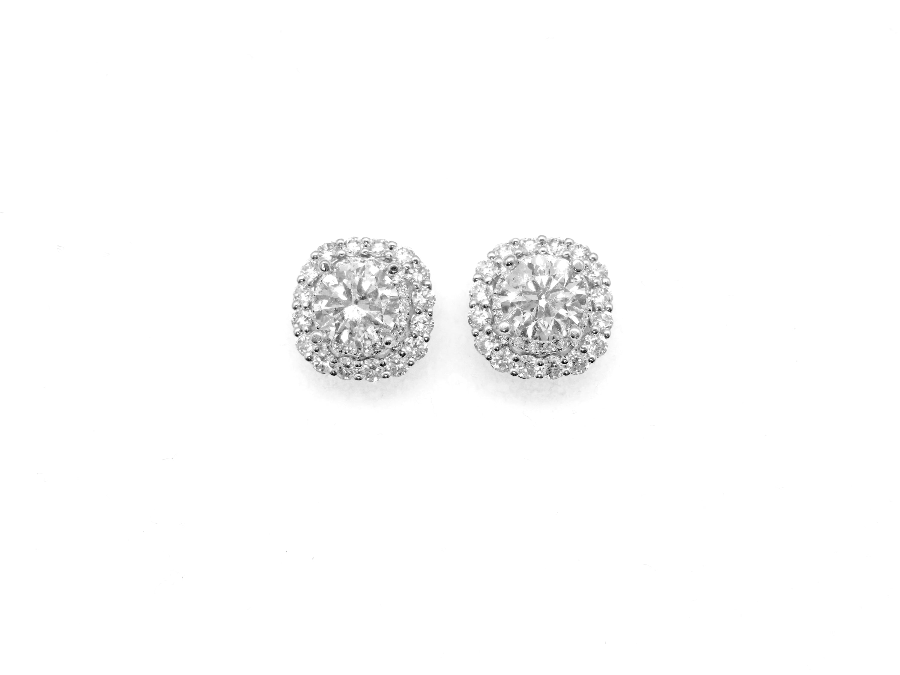 14kt White Gold Diamond Halo Earrings