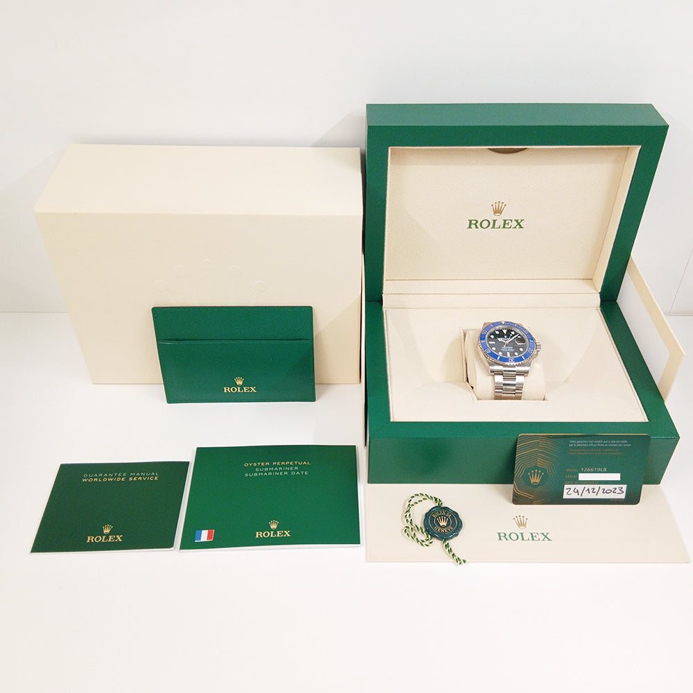 Submariner Date 41mm White Gold Blue Bezel 126619LB