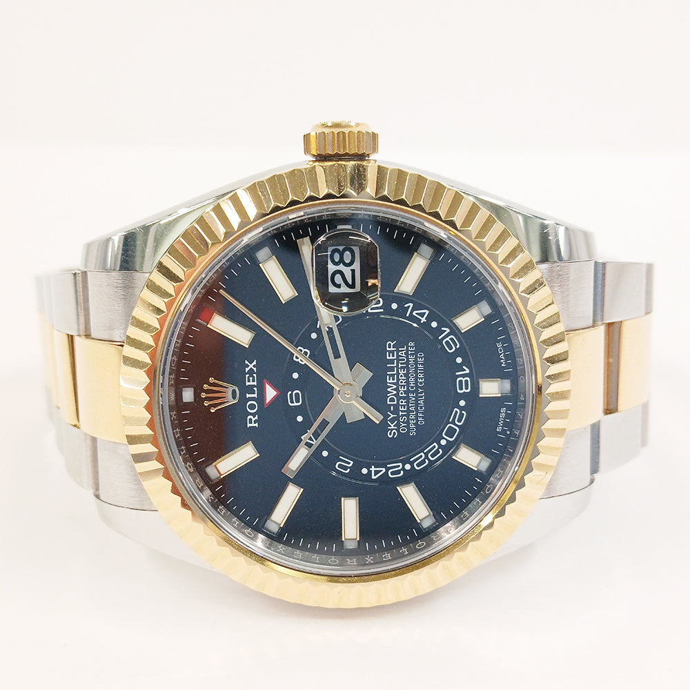 Sky-Dweller 42mm Fluted Bezel Steel and Yellow Gold 326933