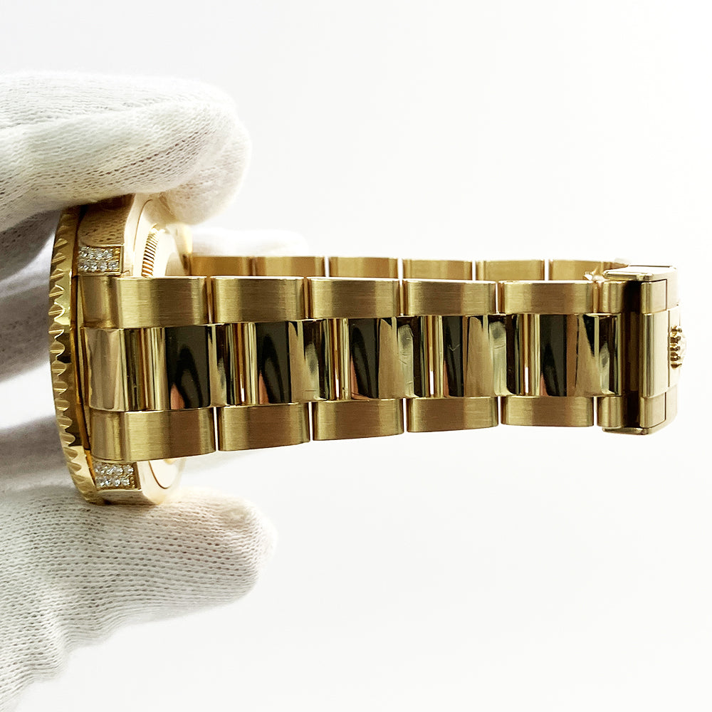 GMT-Master II 40mm Diamond & Black Sapphire Bezel Diamond Lugs  Yellow Gold 116758SANR