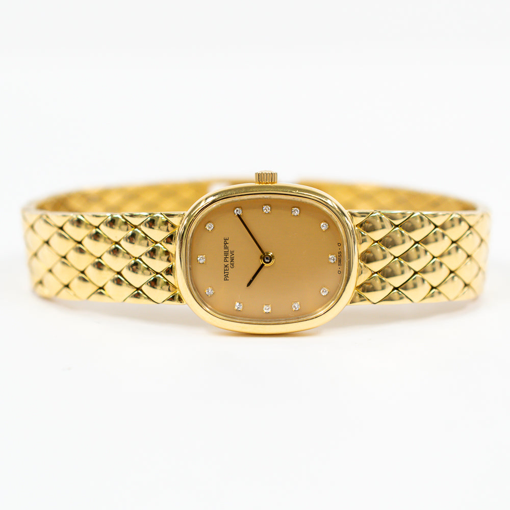 Golden Ellipse 20mm x 24mm Yellow Gold 4764/011