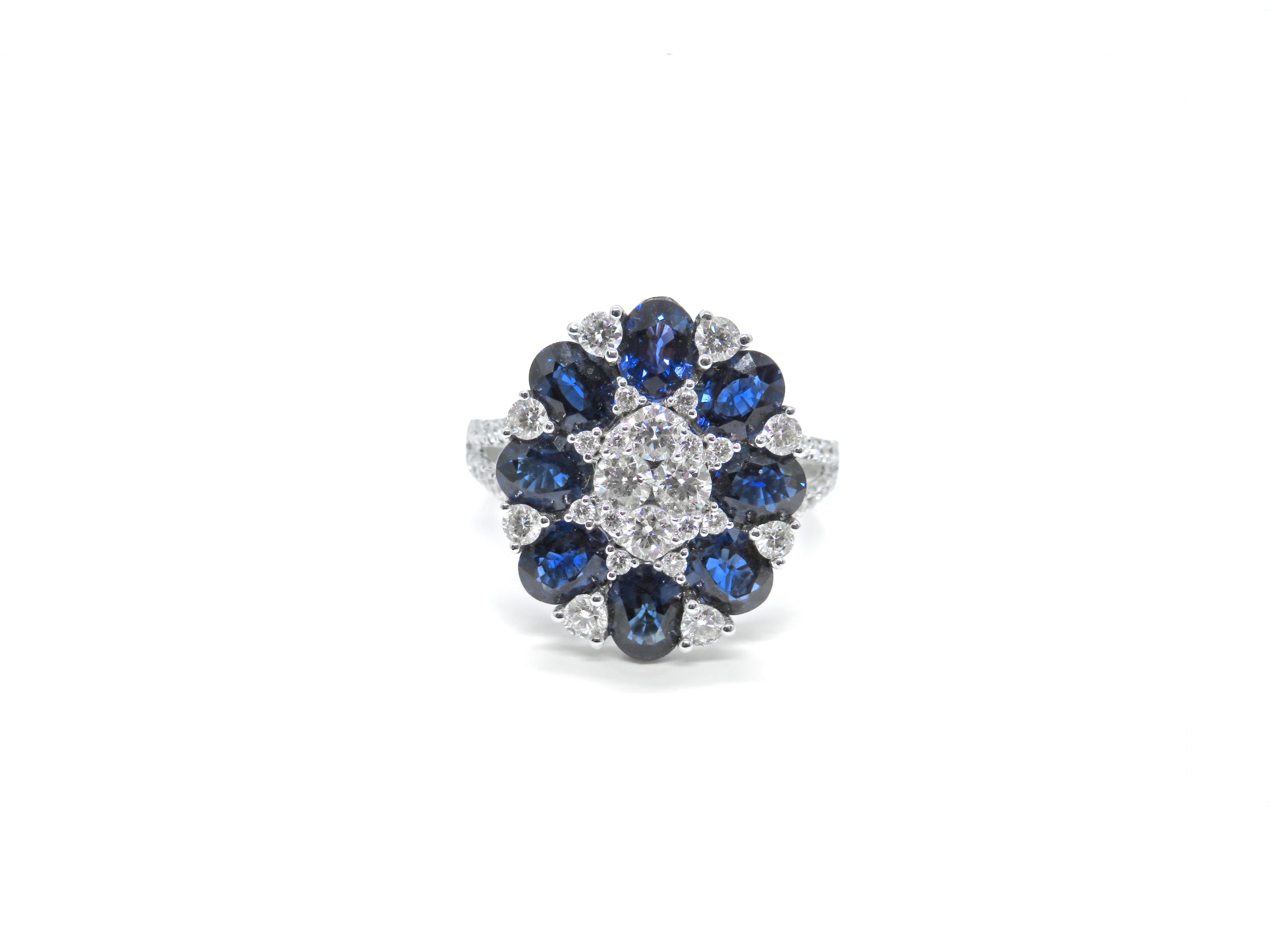 18K White Gold Diamond & Blue Sapphire Flower Ring