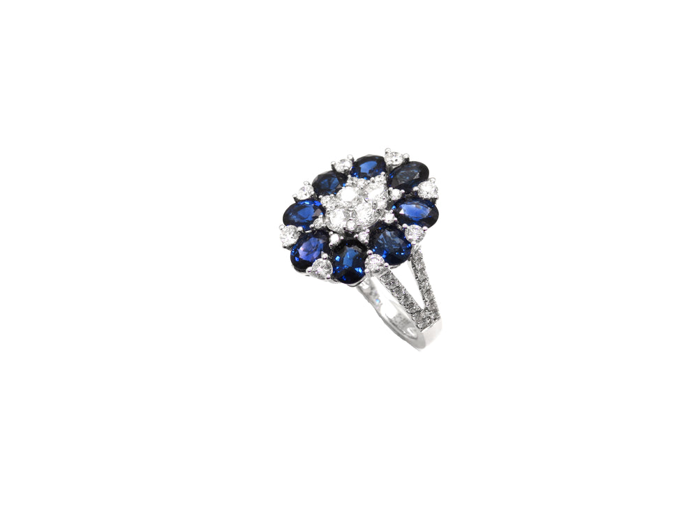 18K White Gold Diamond & Blue Sapphire Flower Ring