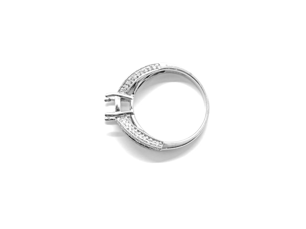 14kt wg .98ctw, 4.40dwt eng mn