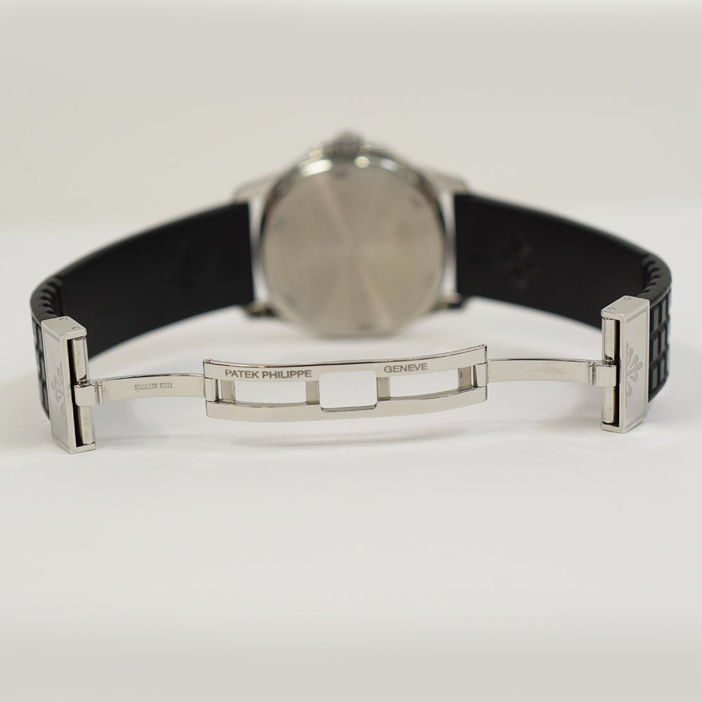Aquanaut Midsize 34mm Stainless Steel Quartz 5064A-001