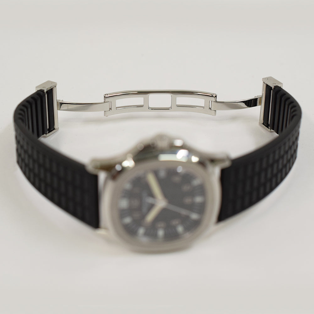 Aquanaut Midsize 34mm Stainless Steel Quartz 5064A-001