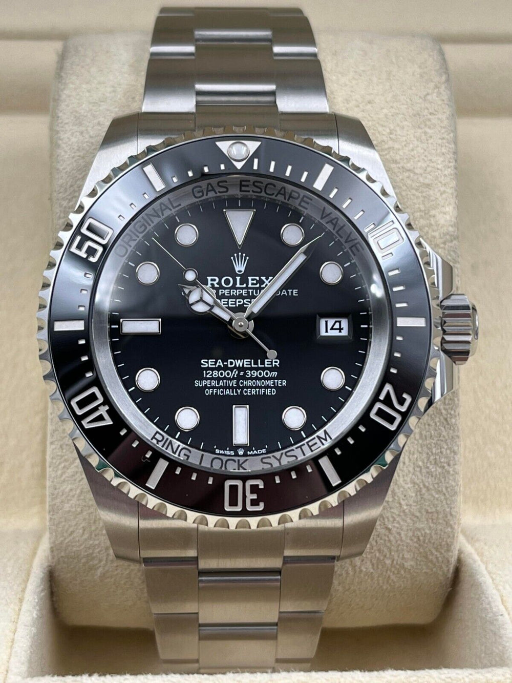 Rolex Sea-Dweller Deepsea 136660
