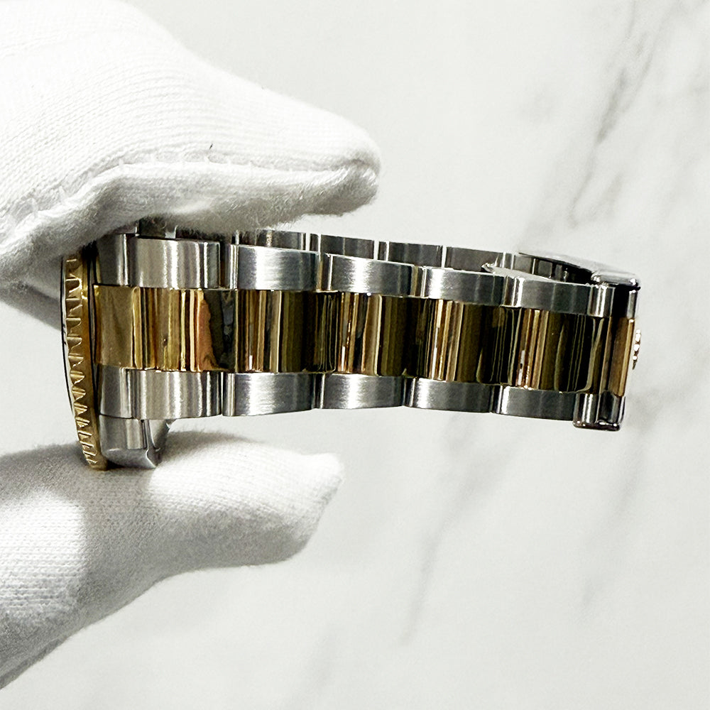 Submariner Date 40mm Black Bezel Steel and Yellow Gold 116613LN