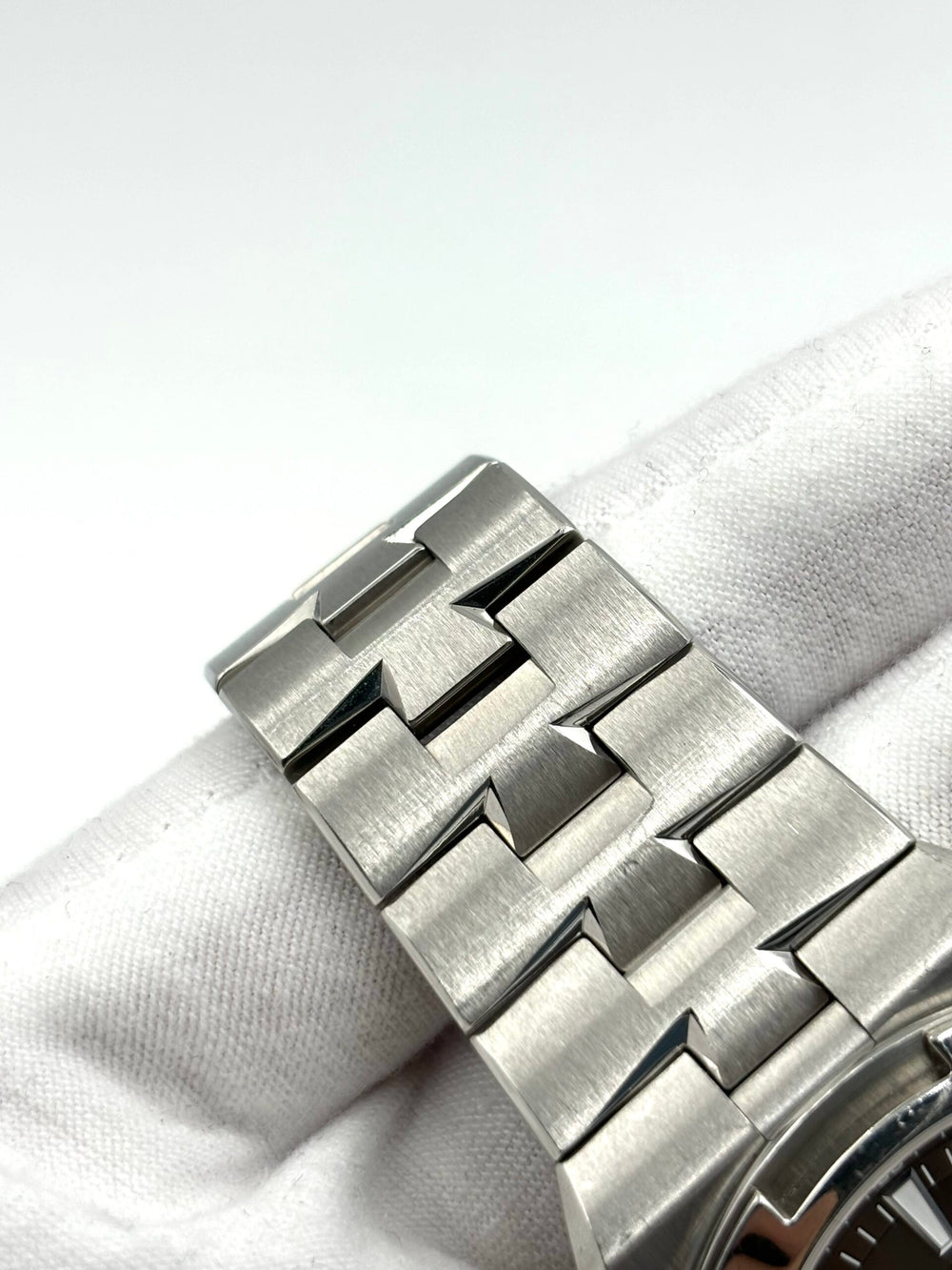 Vacheron Constantin Overseas 4500V/110A-B146