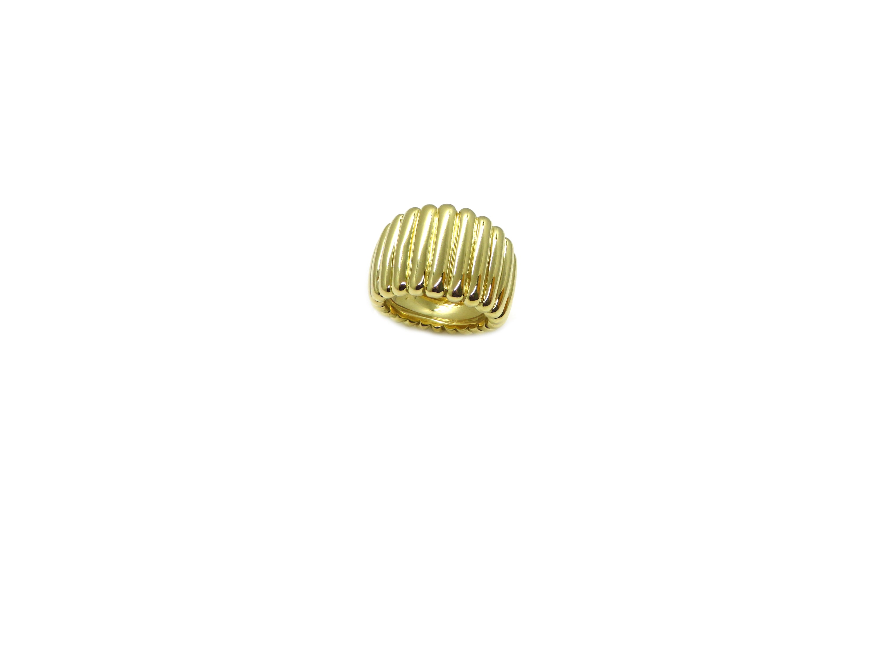 Solid 18K Yellow Gold Ribbed Dome Ring