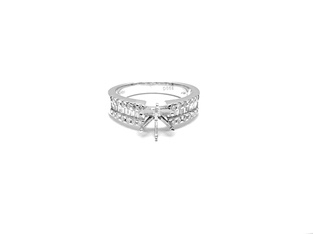 18K White Gold Diamond Semi-Mount Engagement Ring