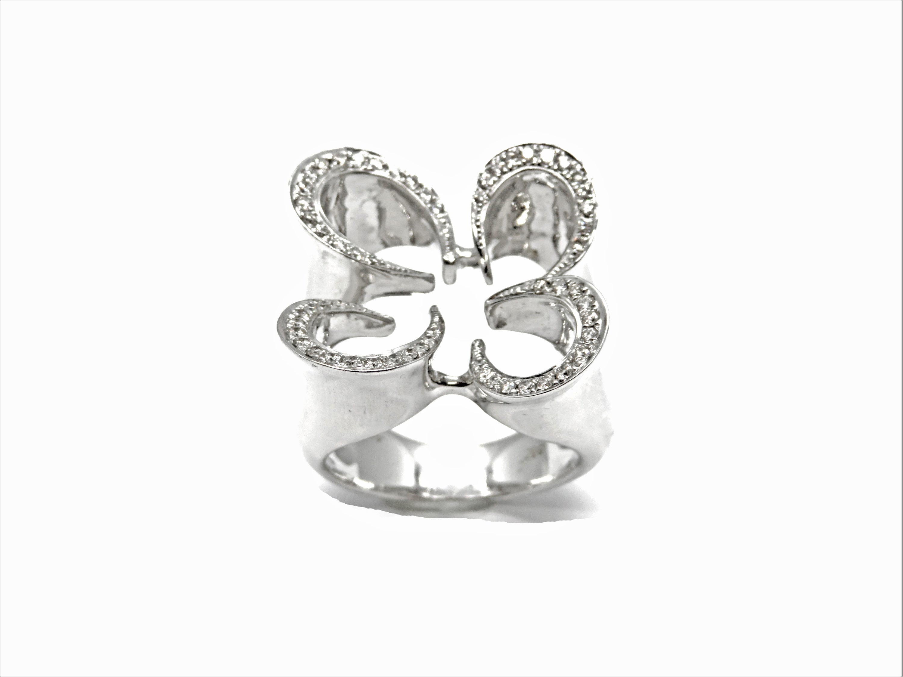 18K White Gold Diamond Open Clover Ring